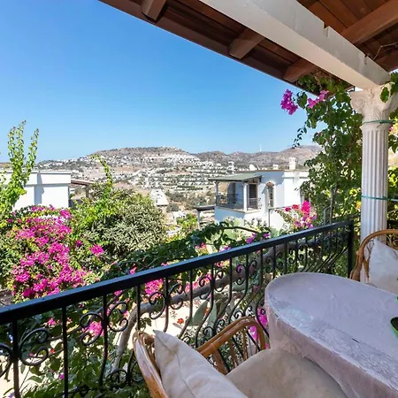شقة Lovely House With Captivating View In Gumusluk, Bodrum